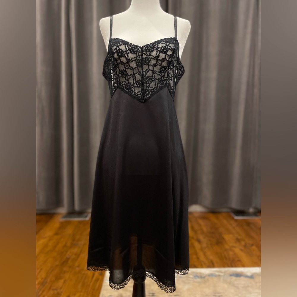 Black nylon and lace vintage St Michael slip dress nightgown